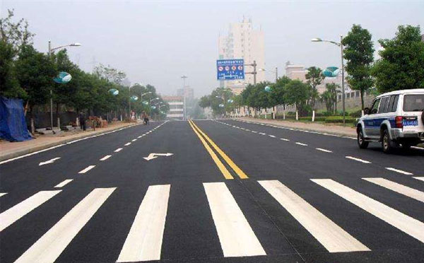 乌苏标线涂料在乌苏环氧地坪项目中的选择与应用